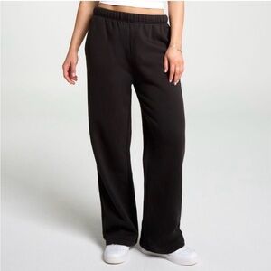 NWOT Dick’s Sporting Goods Women’s Classic Fleece Straight Leg Pants, Pure Black